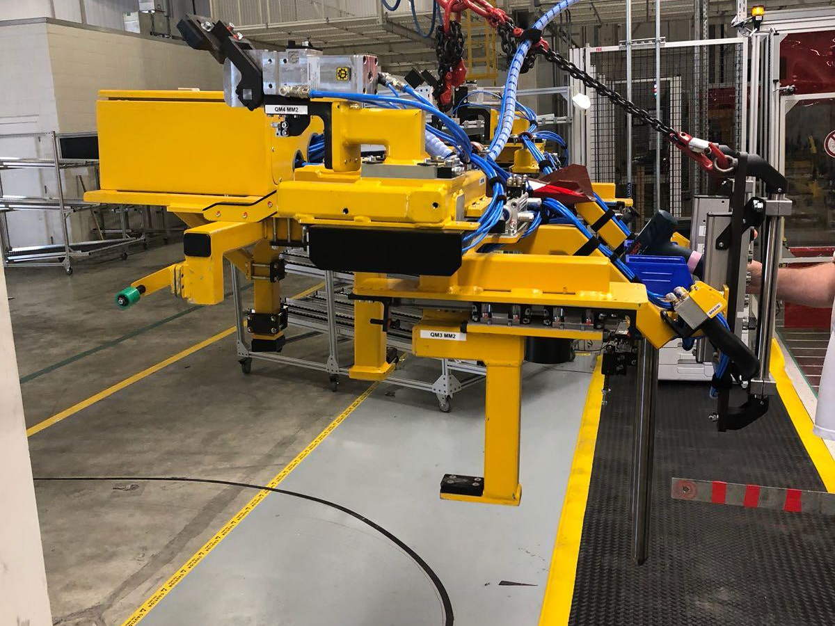 A large EFS frame gripper with vacuum cups for precision component handling